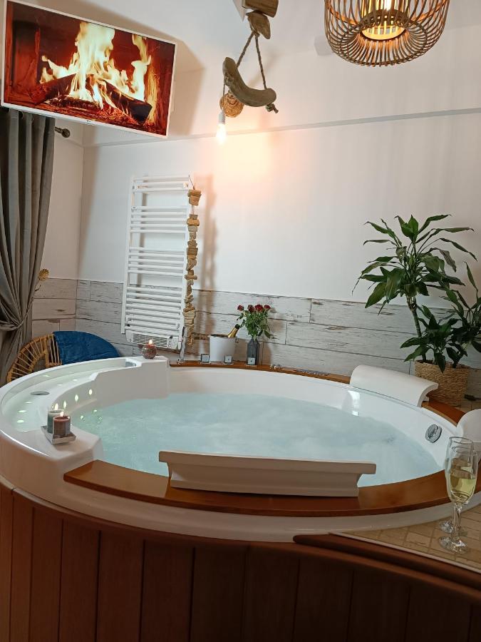 Le Marechal Duplex - Appartement Avec Jacuzzi - Caen Hyper Centre 外观 照片