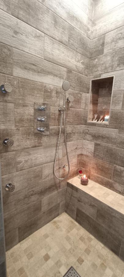 Le Marechal Duplex - Appartement Avec Jacuzzi - Caen Hyper Centre 外观 照片